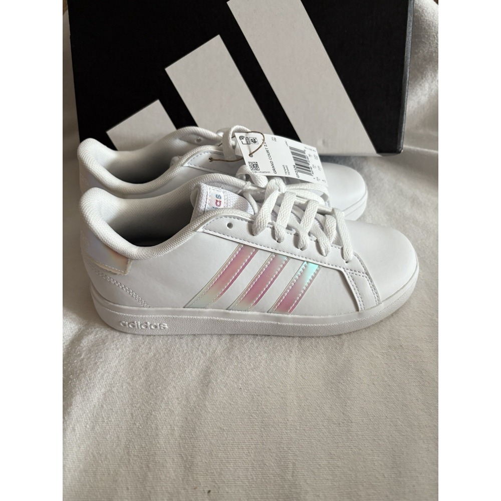 NEW ADIDAS Grand Court 2.0 Shoes Kids Size 4 White & Iridescent GY2326 Adidas - Picture 1 of 10